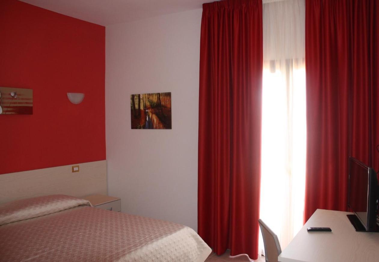 Casale Degli Ulivi Resort Pellare Buitenkant foto