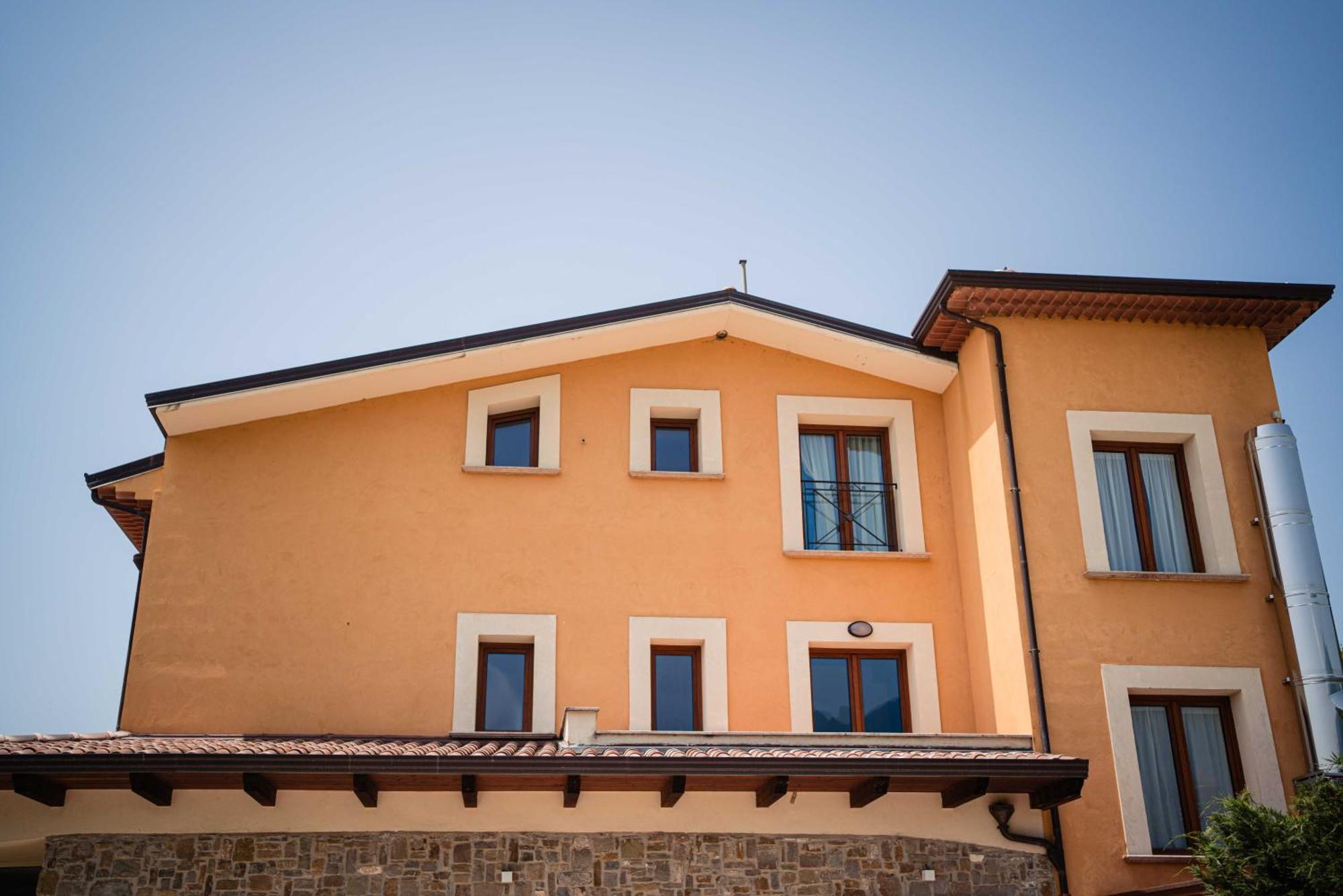 Casale Degli Ulivi Resort Pellare Buitenkant foto