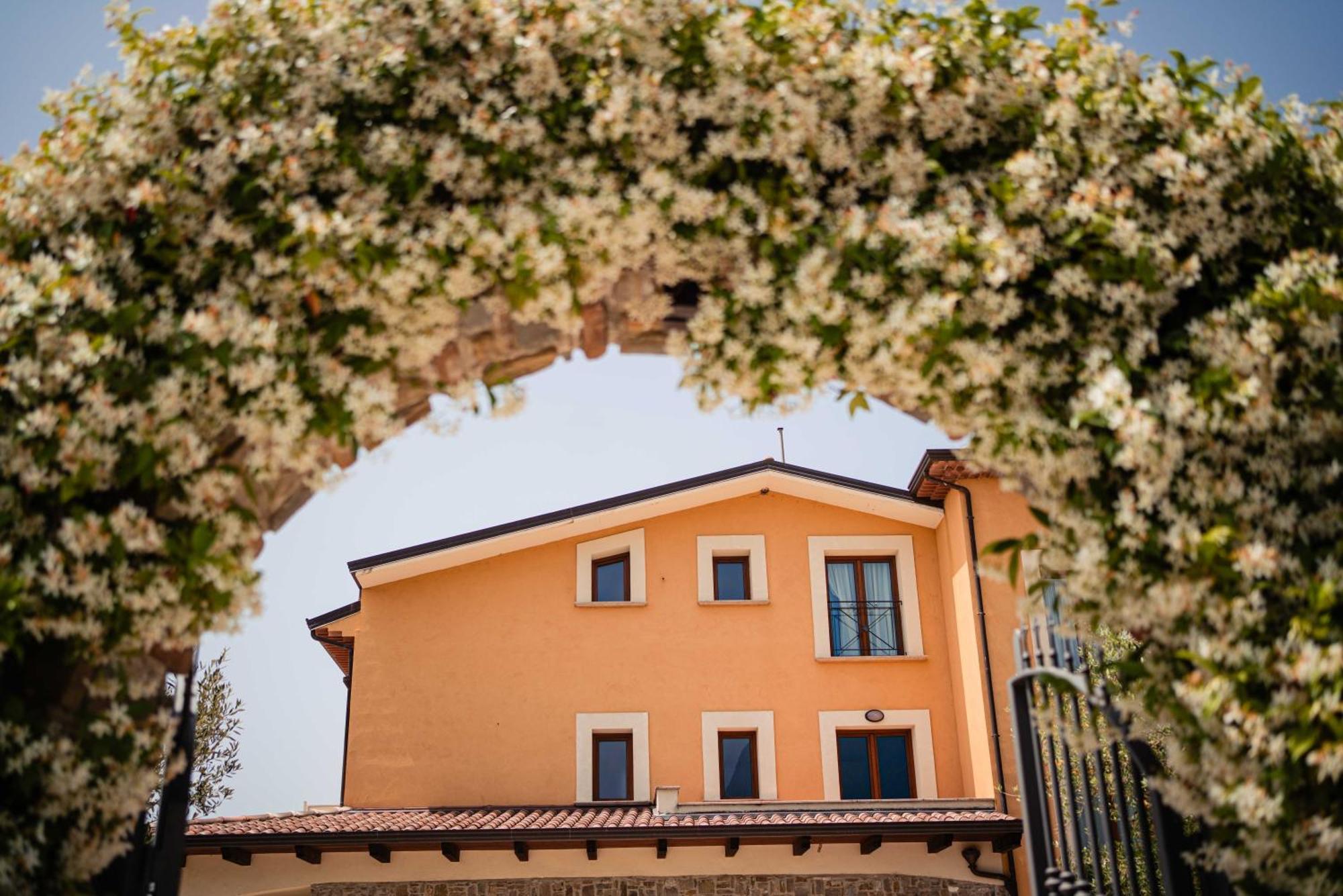 Casale Degli Ulivi Resort Pellare Buitenkant foto