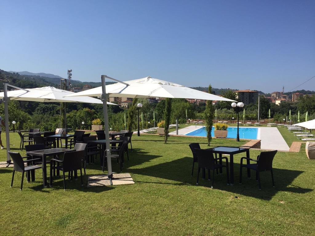 Casale Degli Ulivi Resort Pellare Buitenkant foto